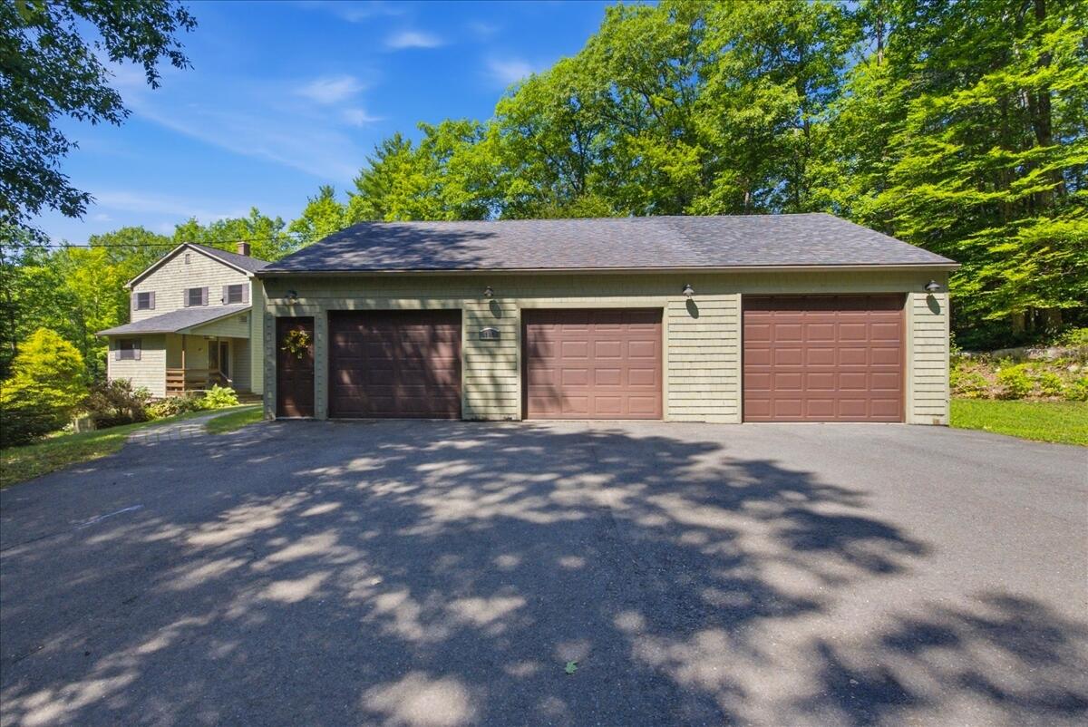 main property photo 77