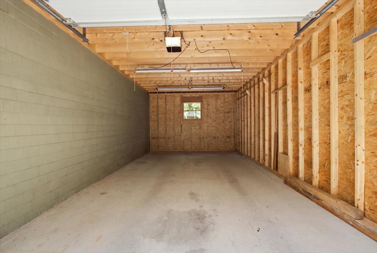 main property photo 80