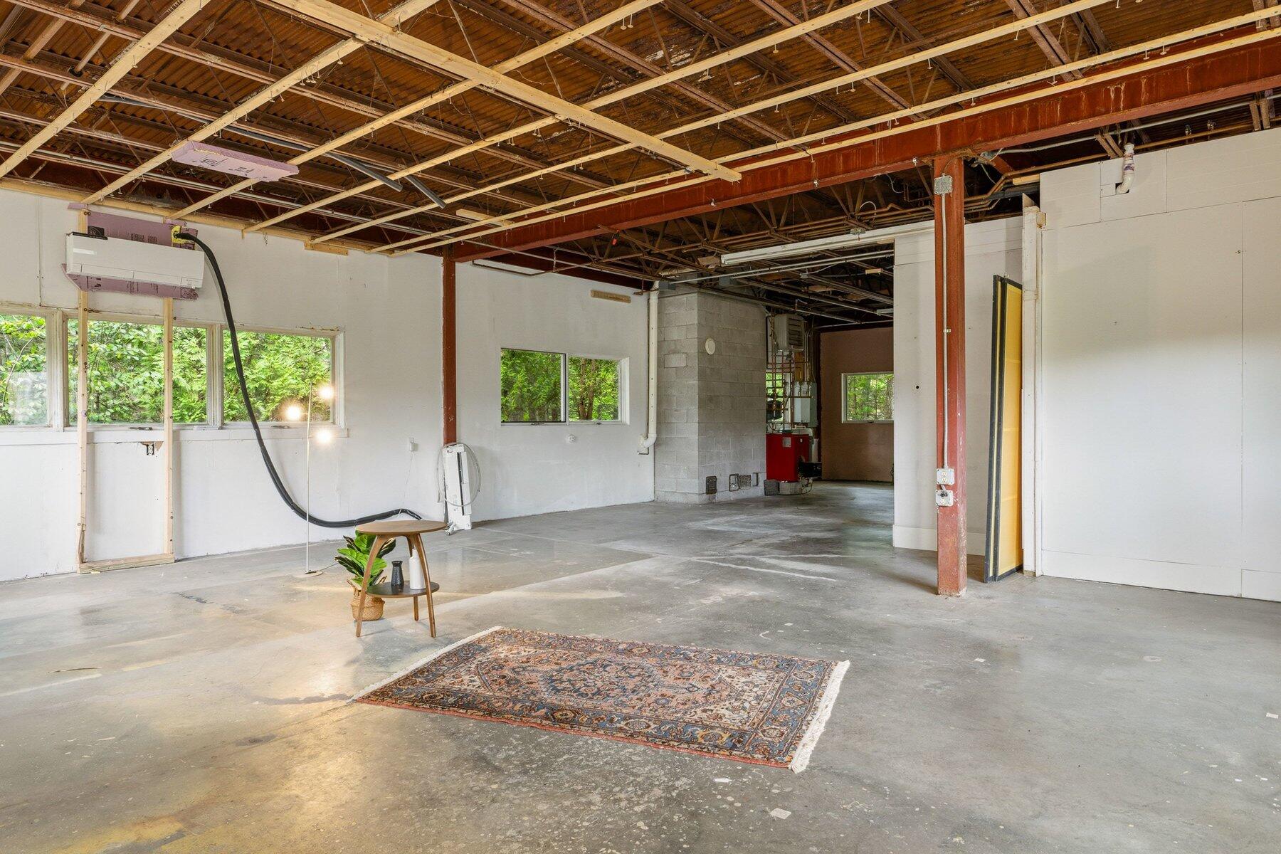 main property photo 60