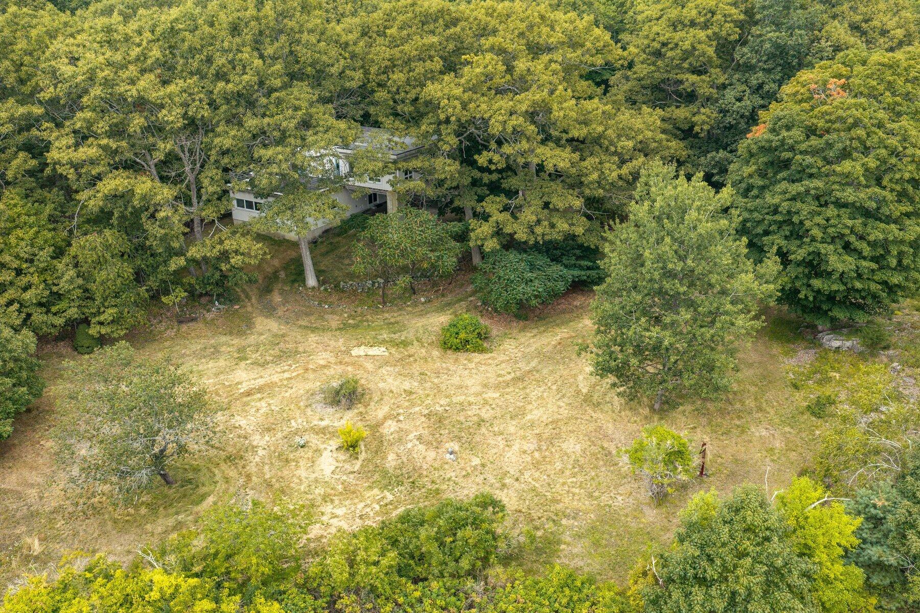 main property photo 75