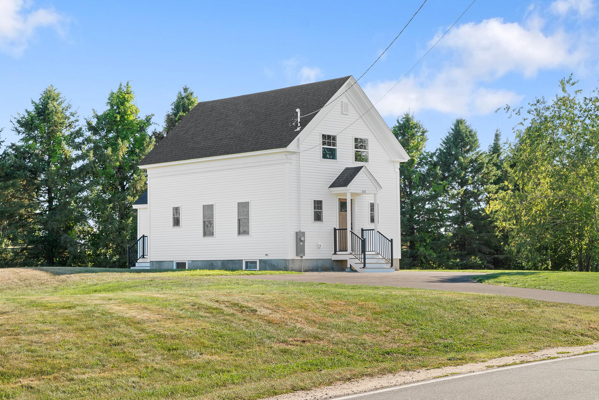 main property photo 22