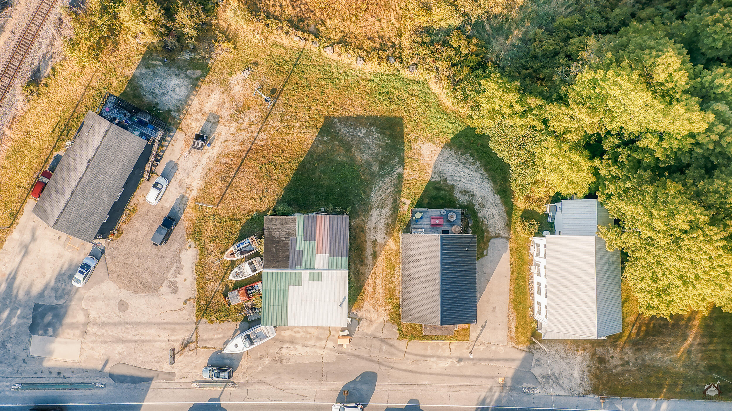 main property photo 57