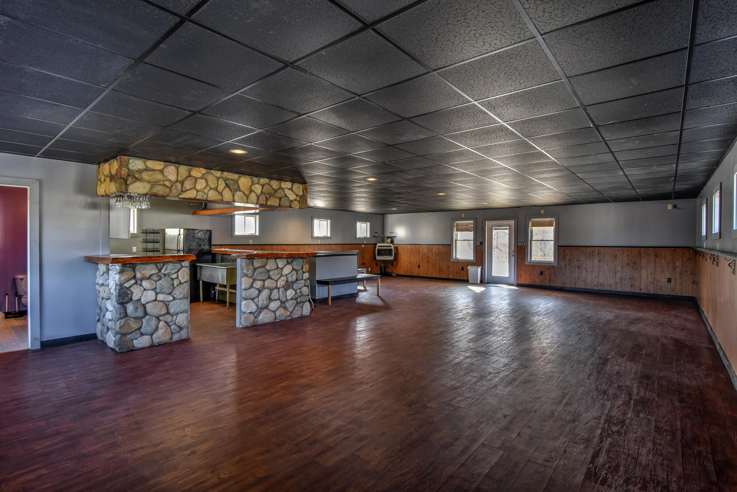 main property photo 73
