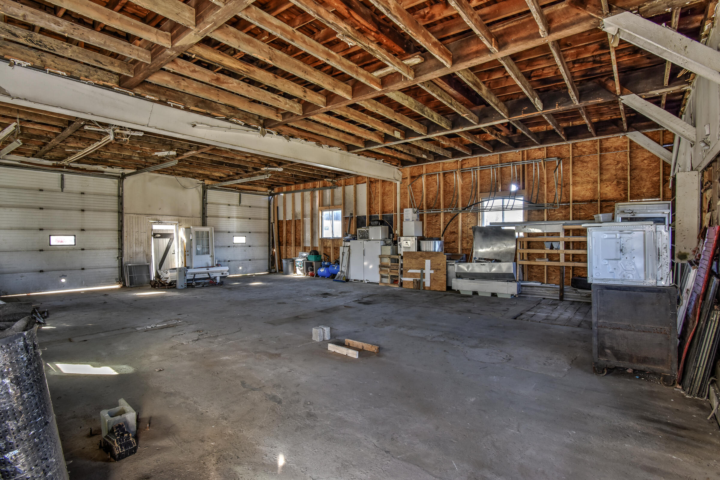 main property photo 85