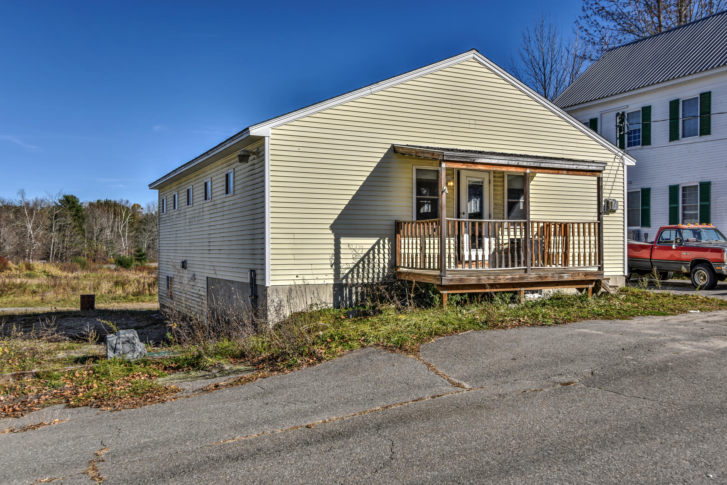 main property photo 88