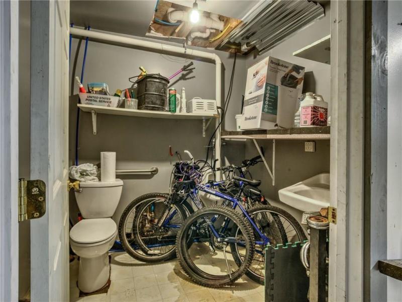 main property photo 99