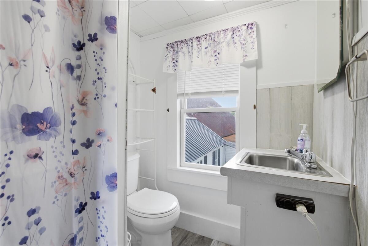 main property photo 58