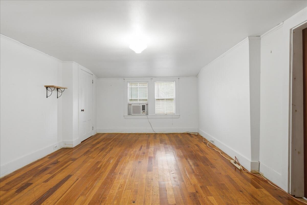 main property photo 64