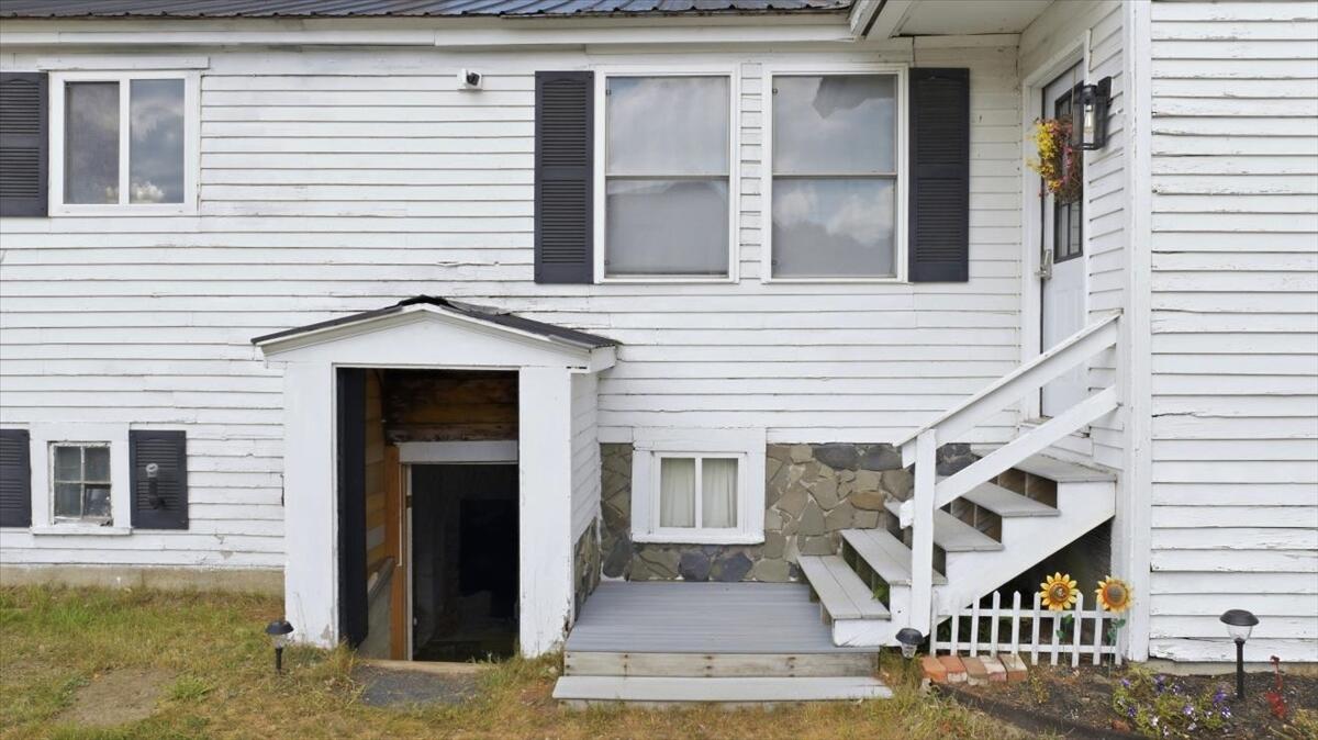 main property photo 92