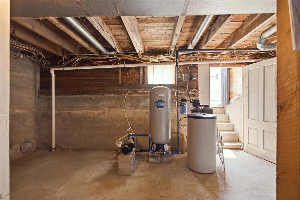 main property photo 96