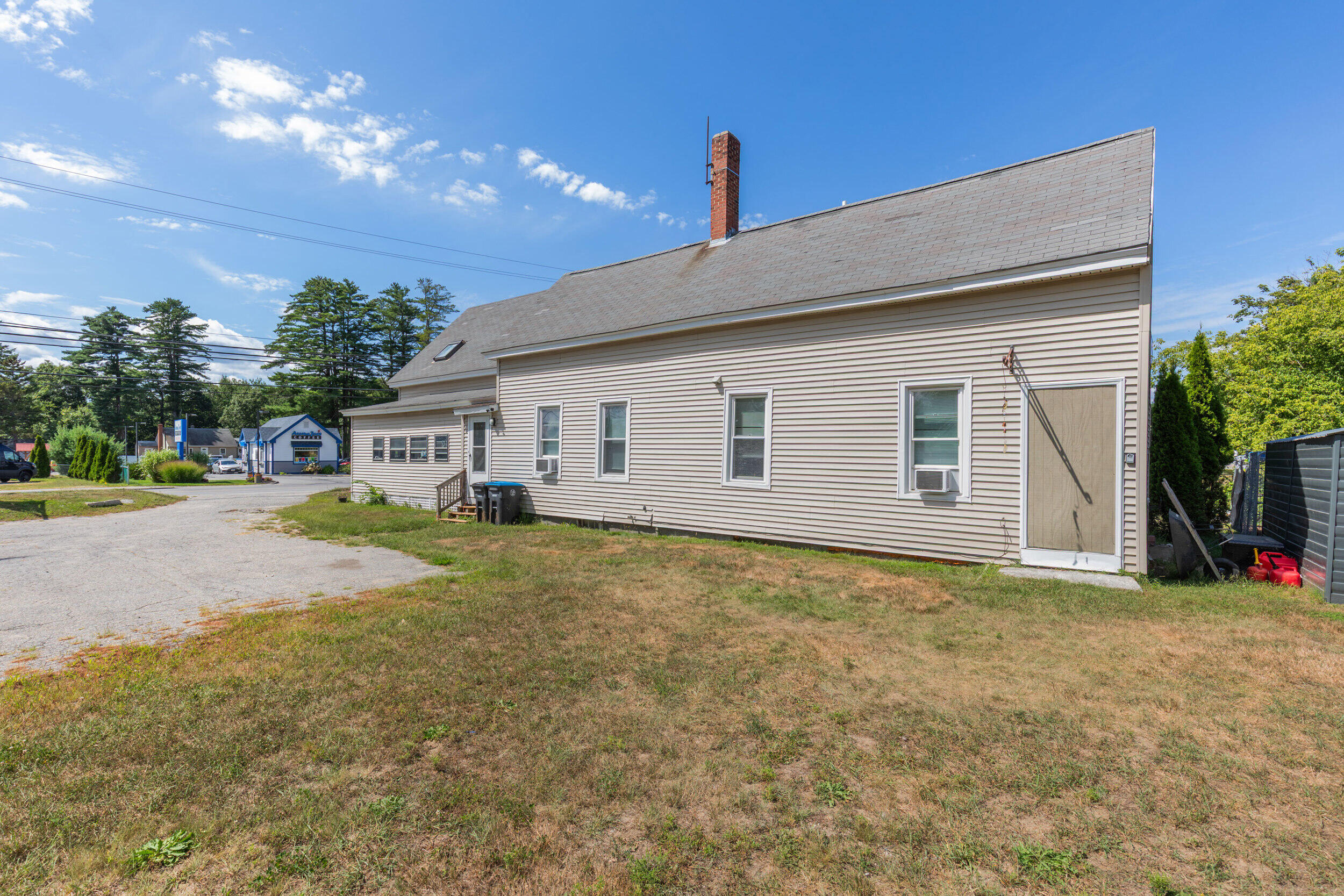 main property photo 6