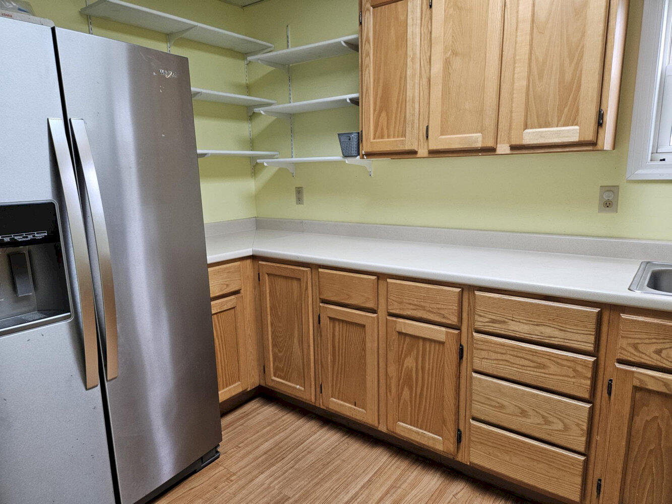 main property photo 16