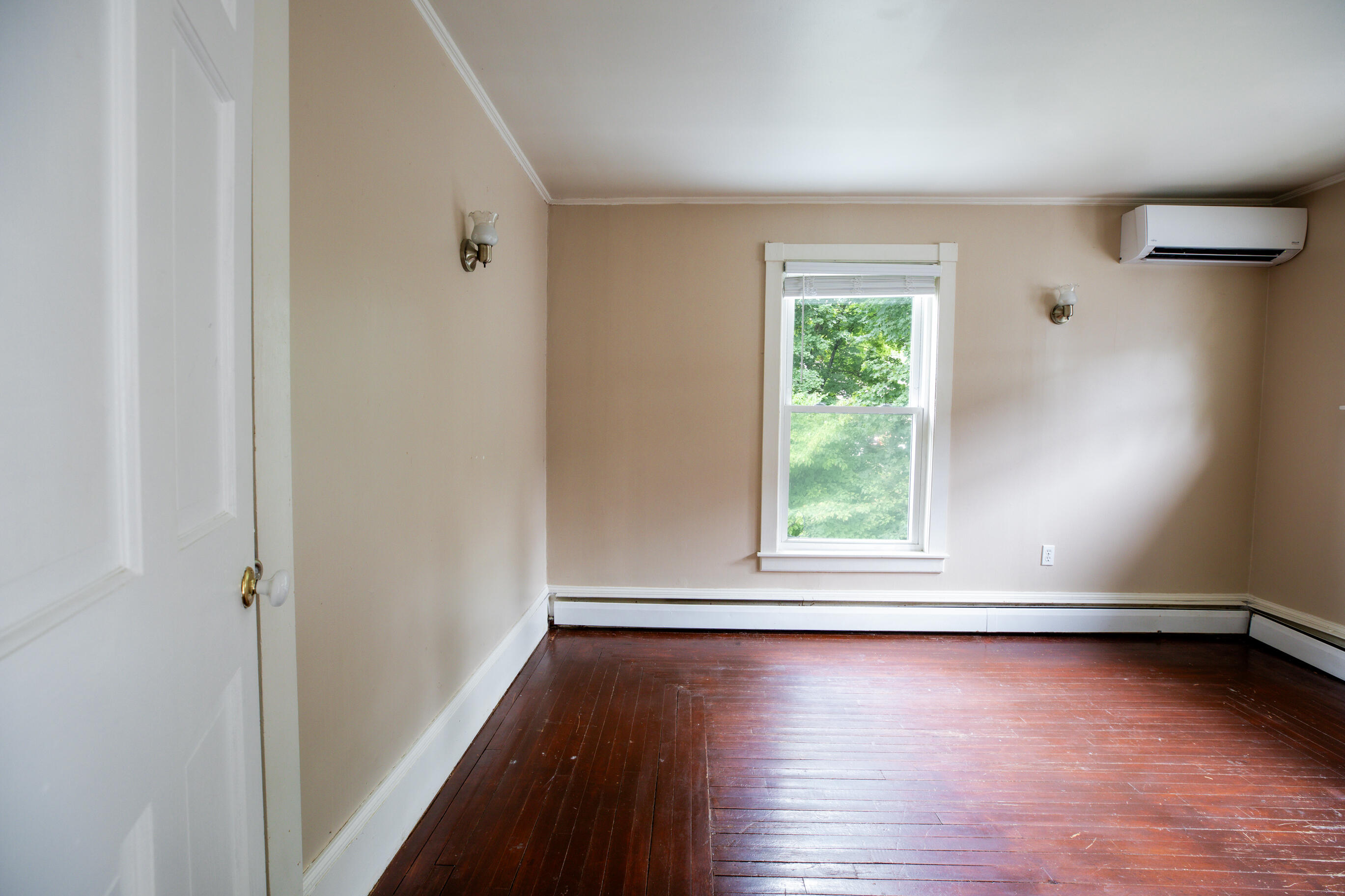 main property photo 68