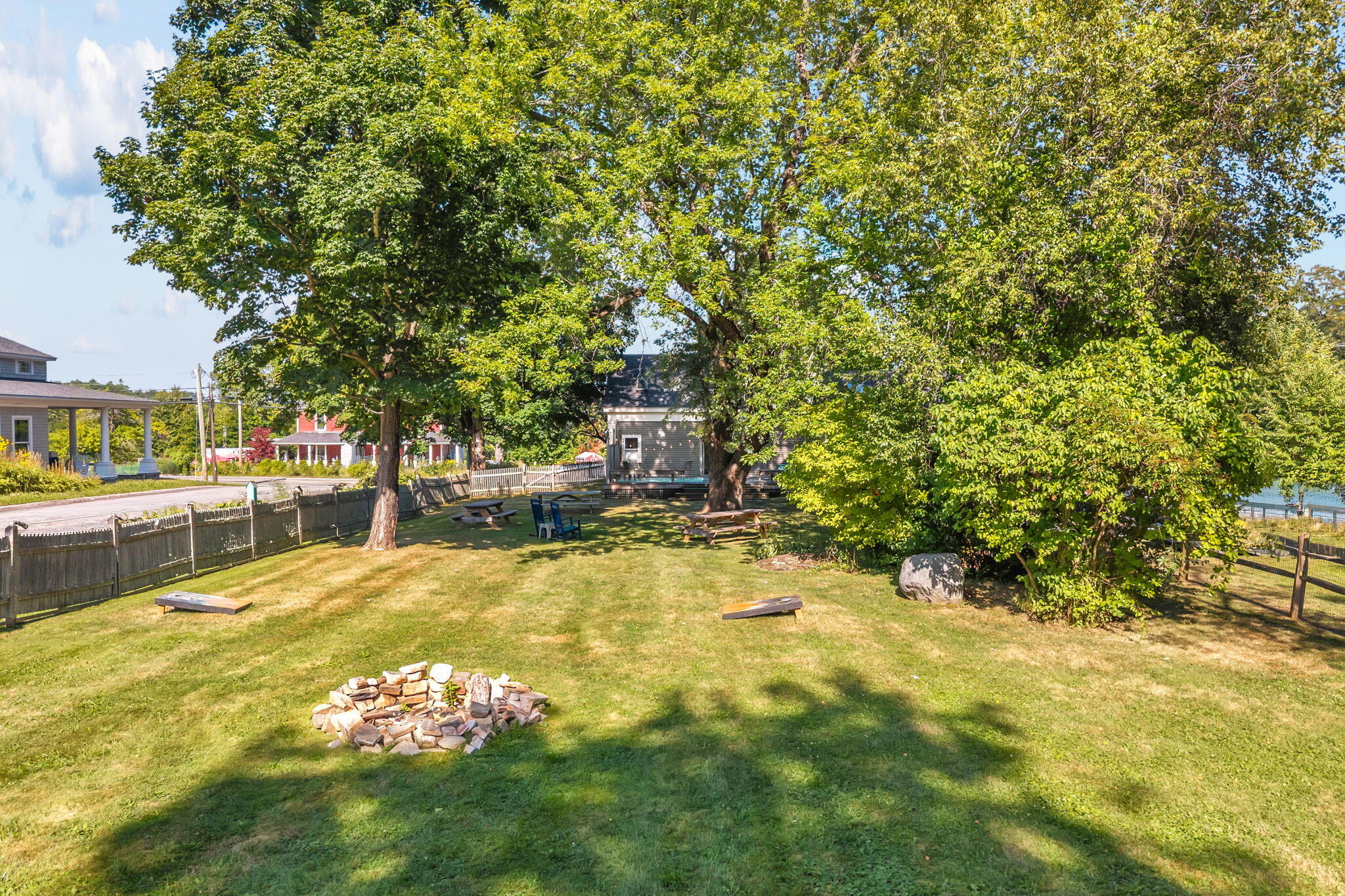 main property photo 80