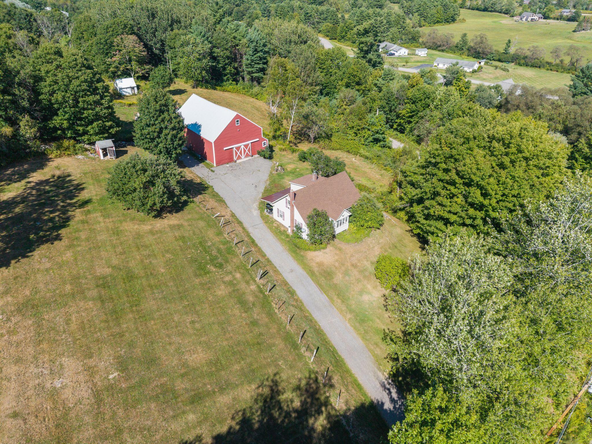 main property photo 40