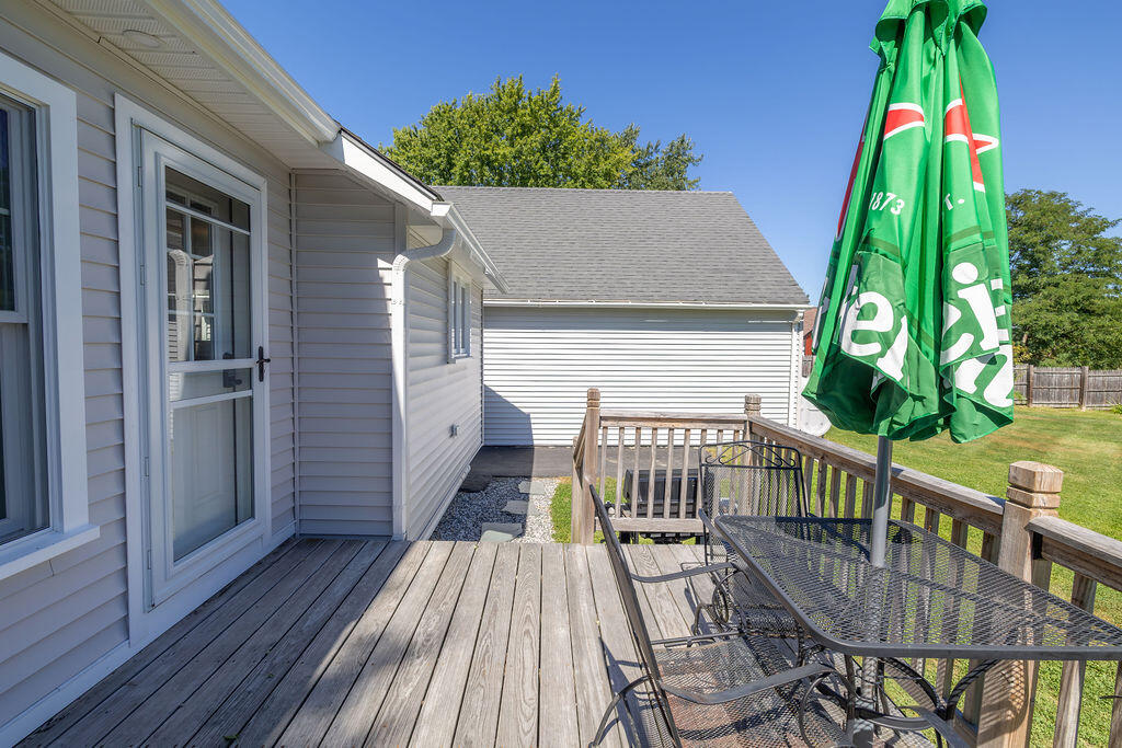main property photo 54