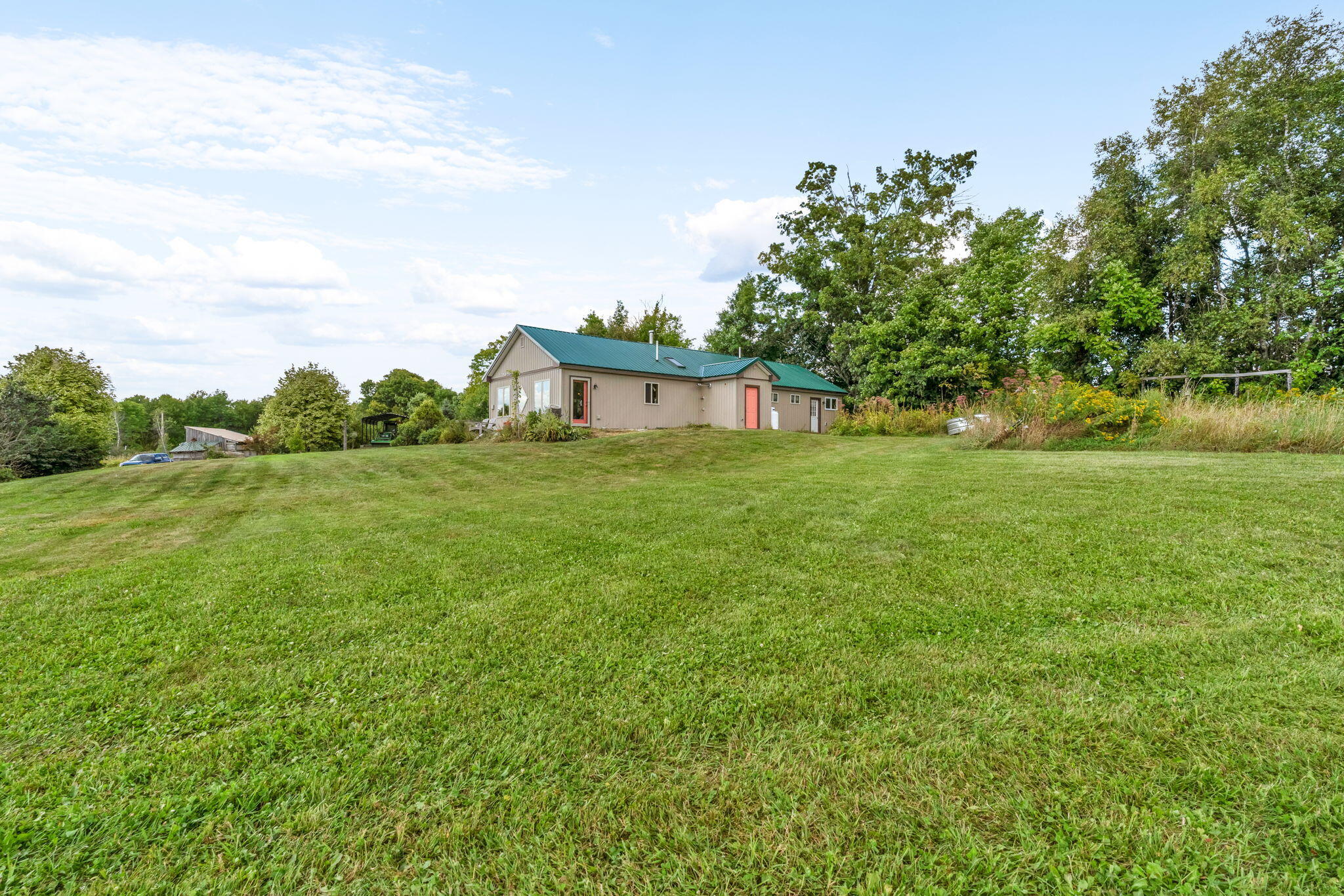 main property photo 46