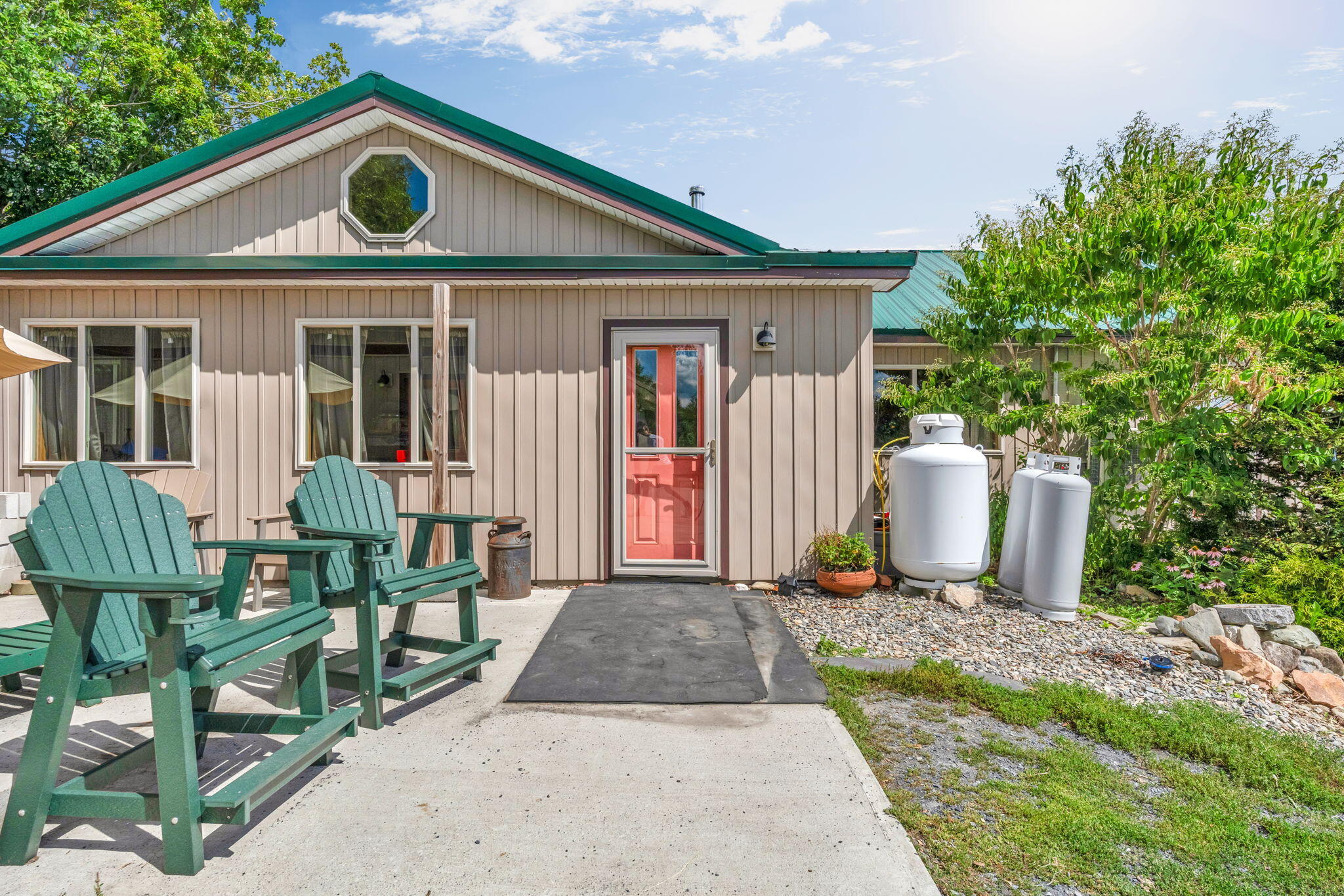 main property photo 51