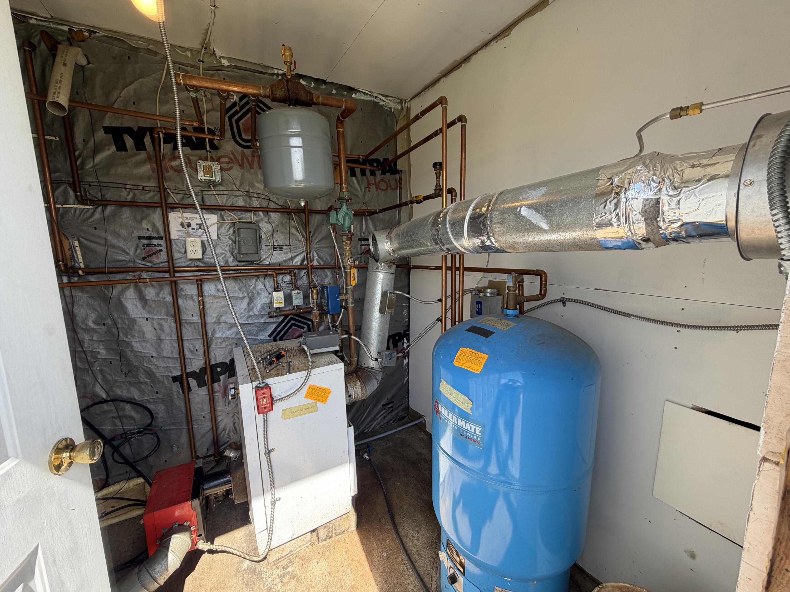 main property photo 41
