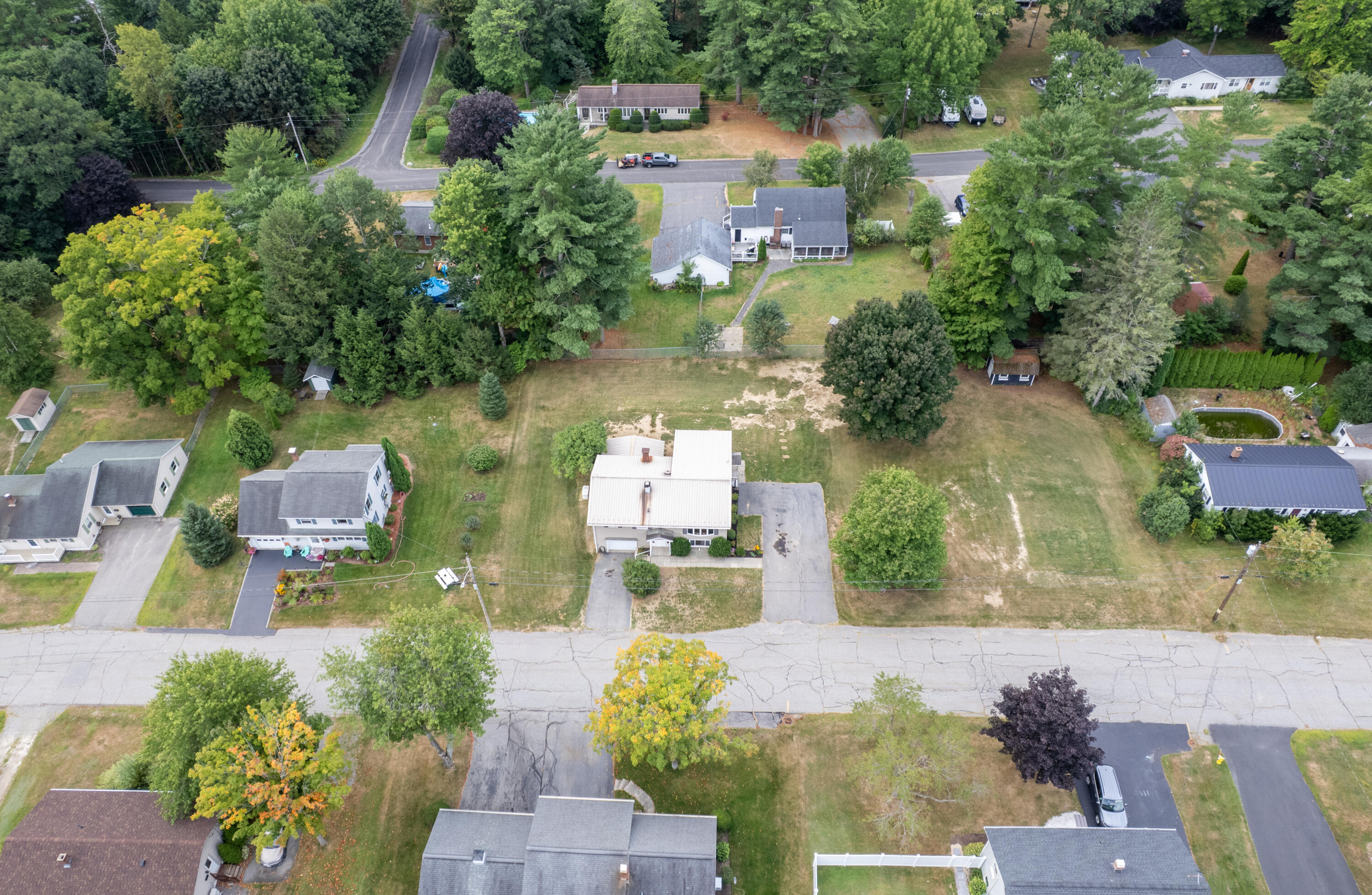 main property photo 16