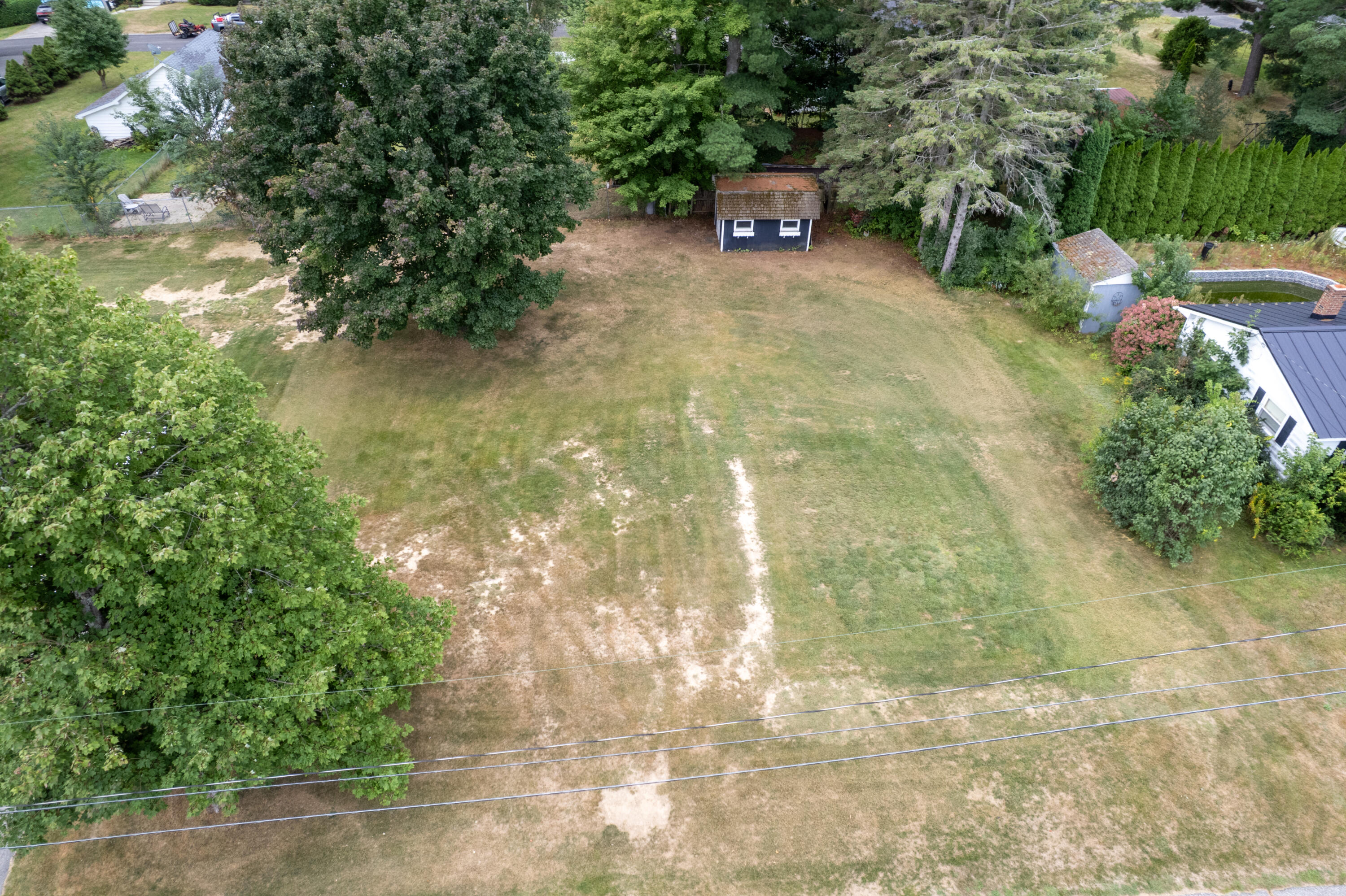 main property photo 19