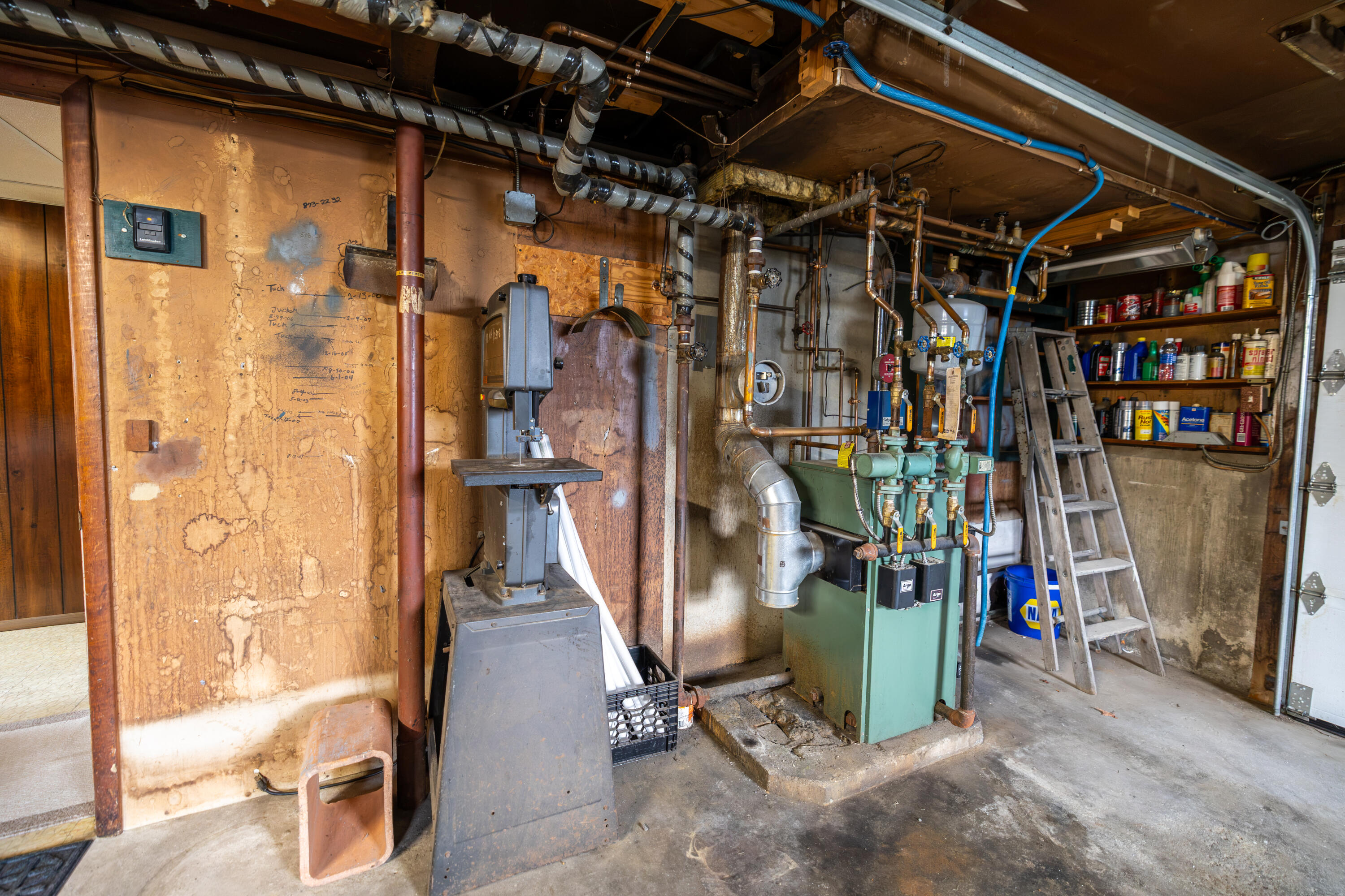main property photo 47