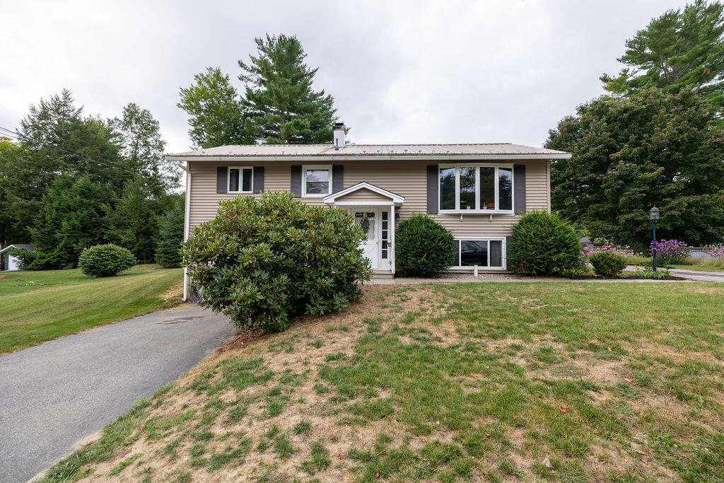 main property photo 9