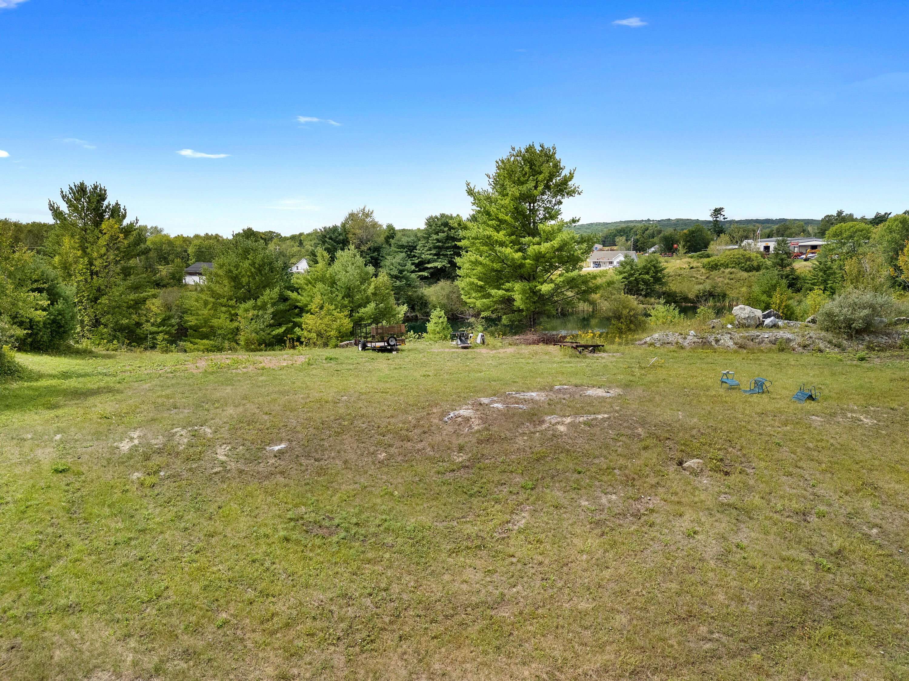 main property photo 11