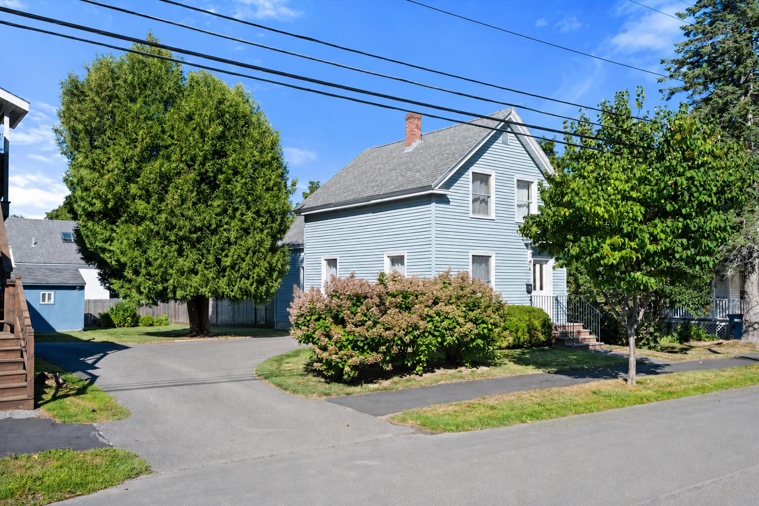 main property photo 1