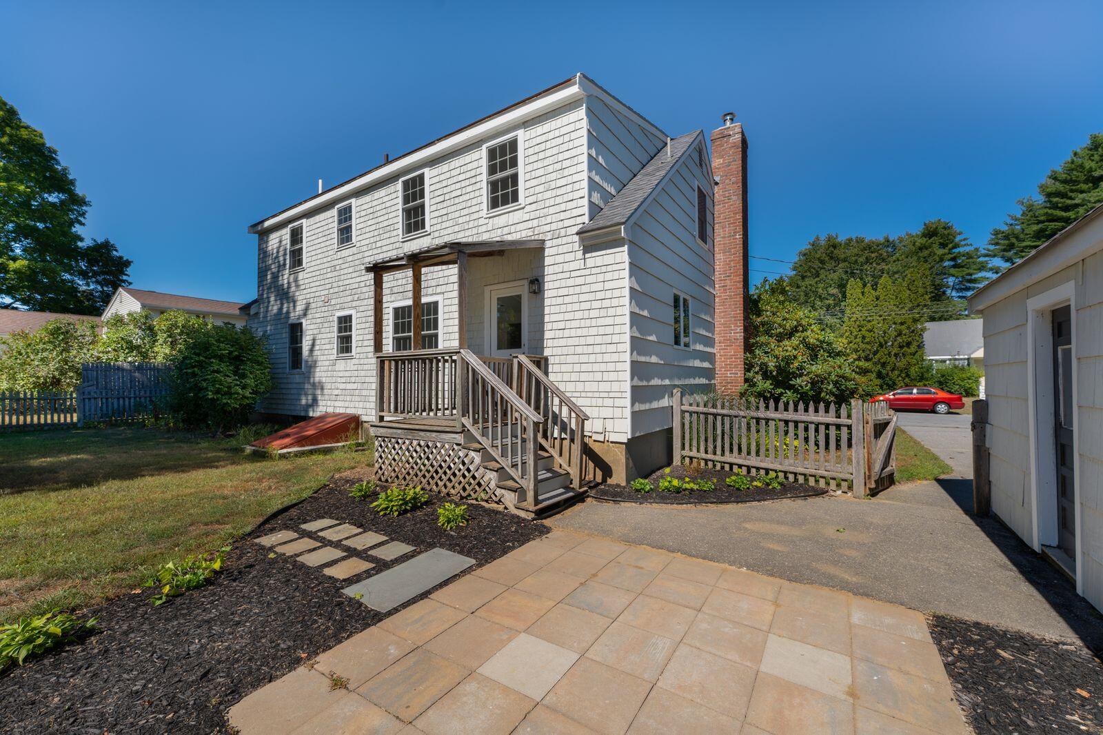 main property photo 32
