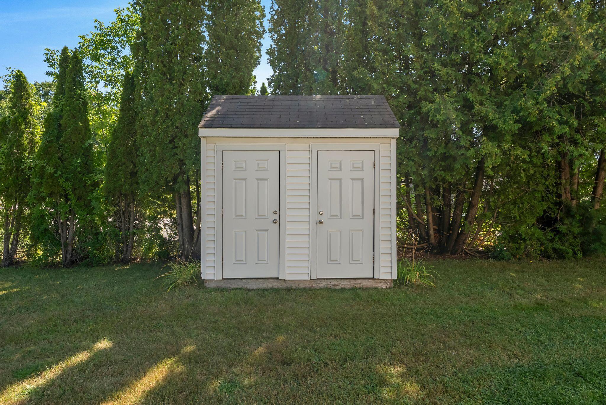 main property photo 56