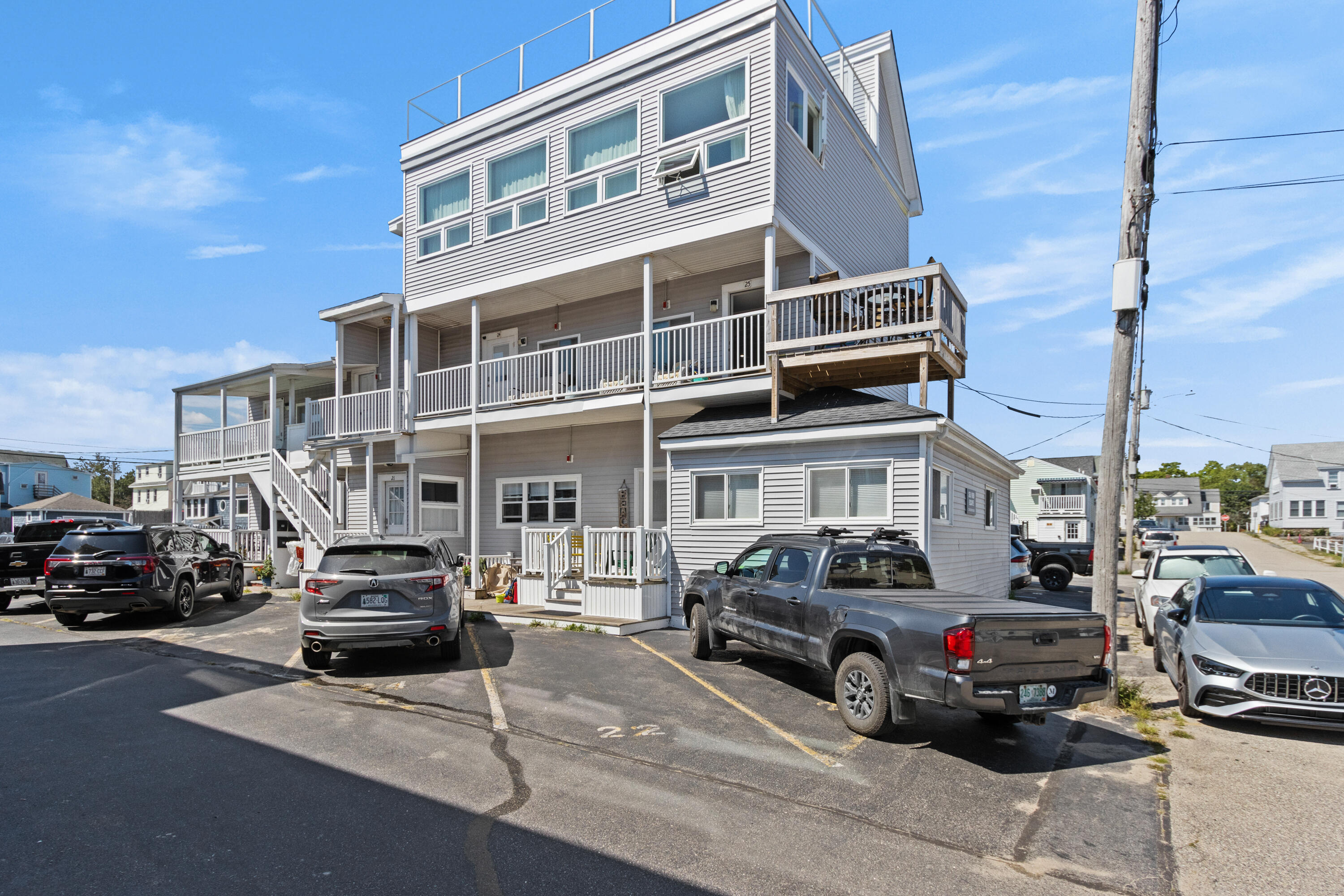 main property photo 22