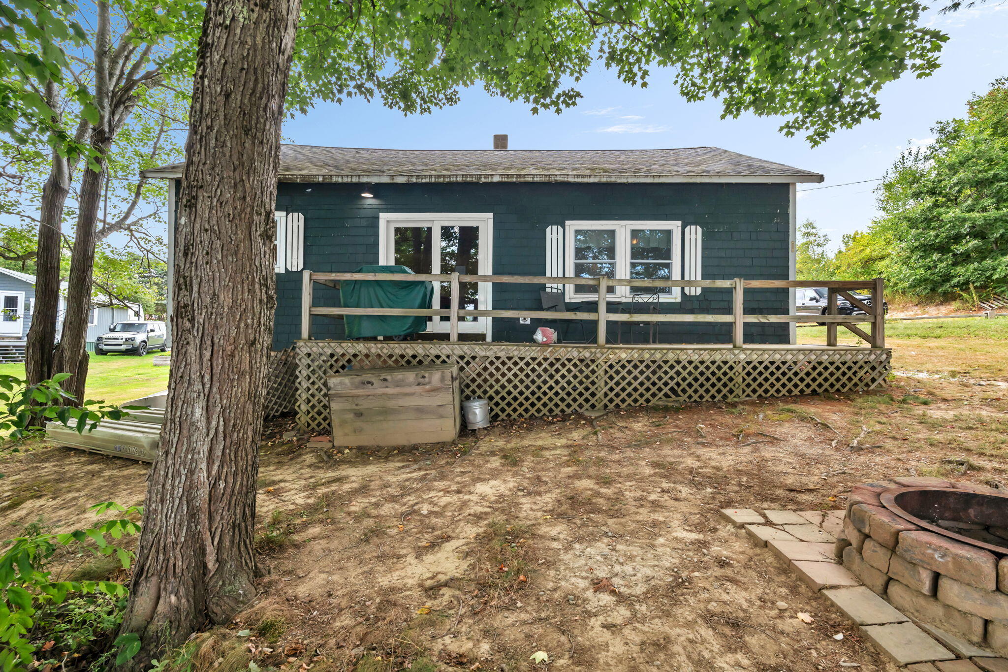 main property photo 45