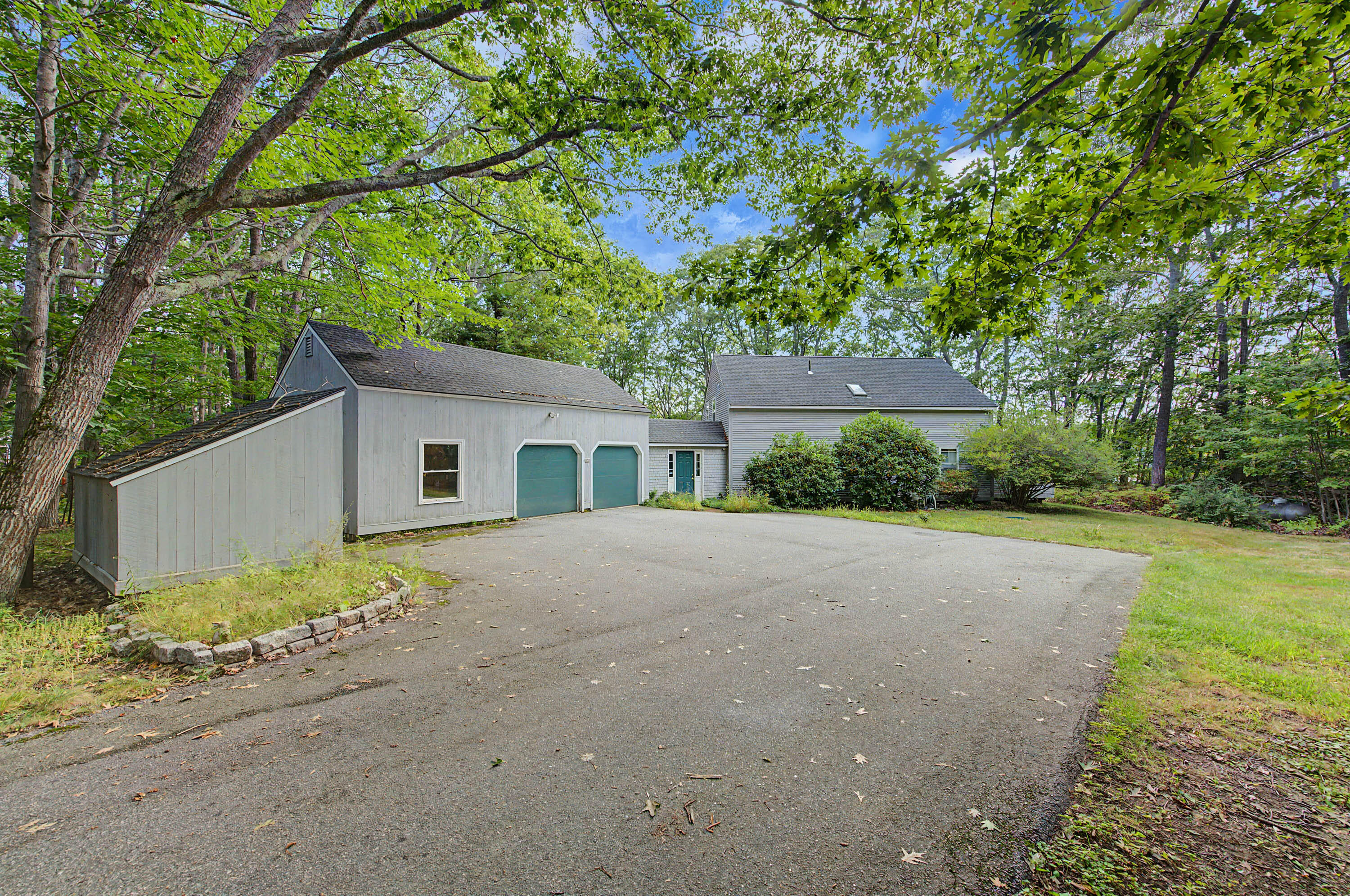 main property photo 7