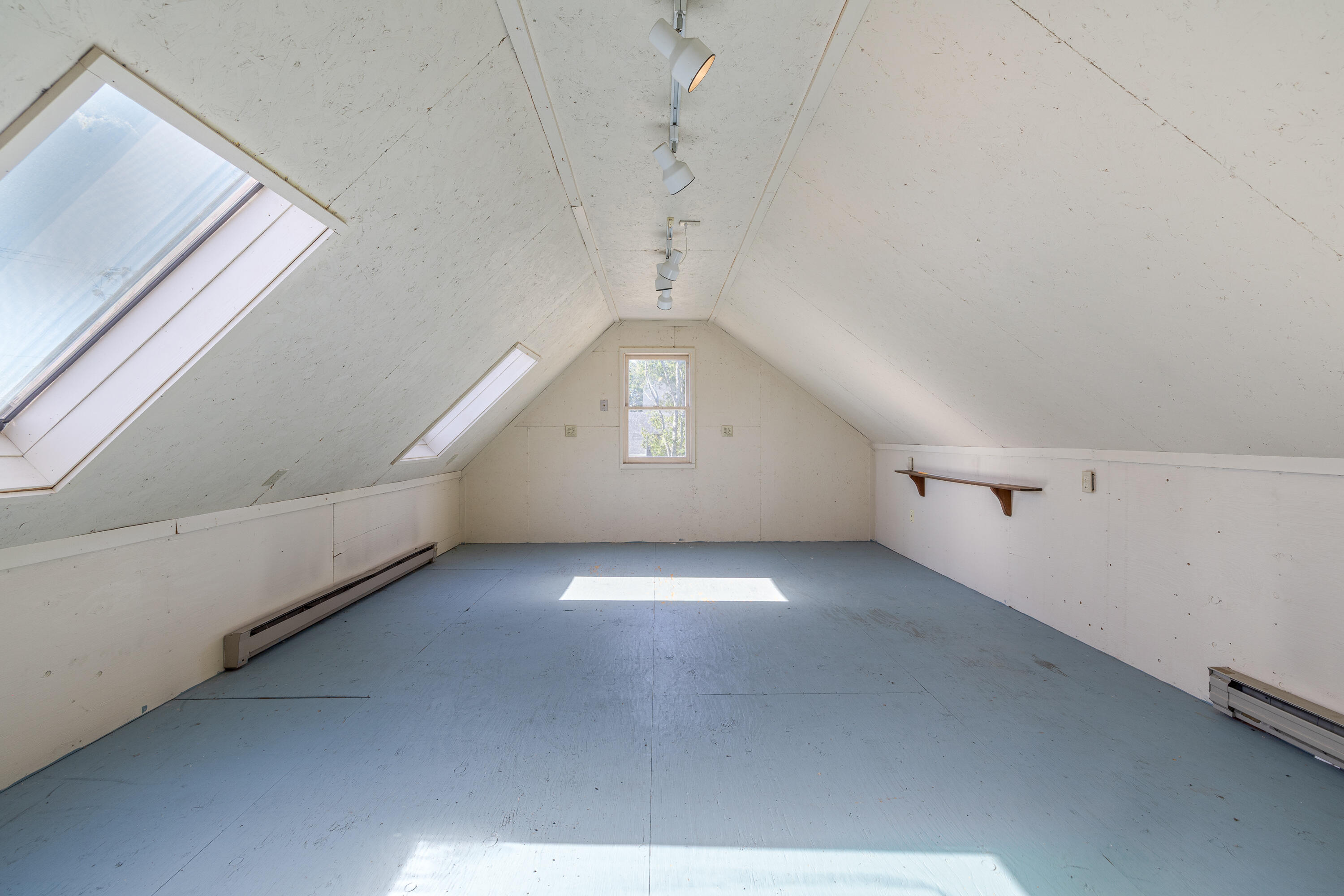 main property photo 61