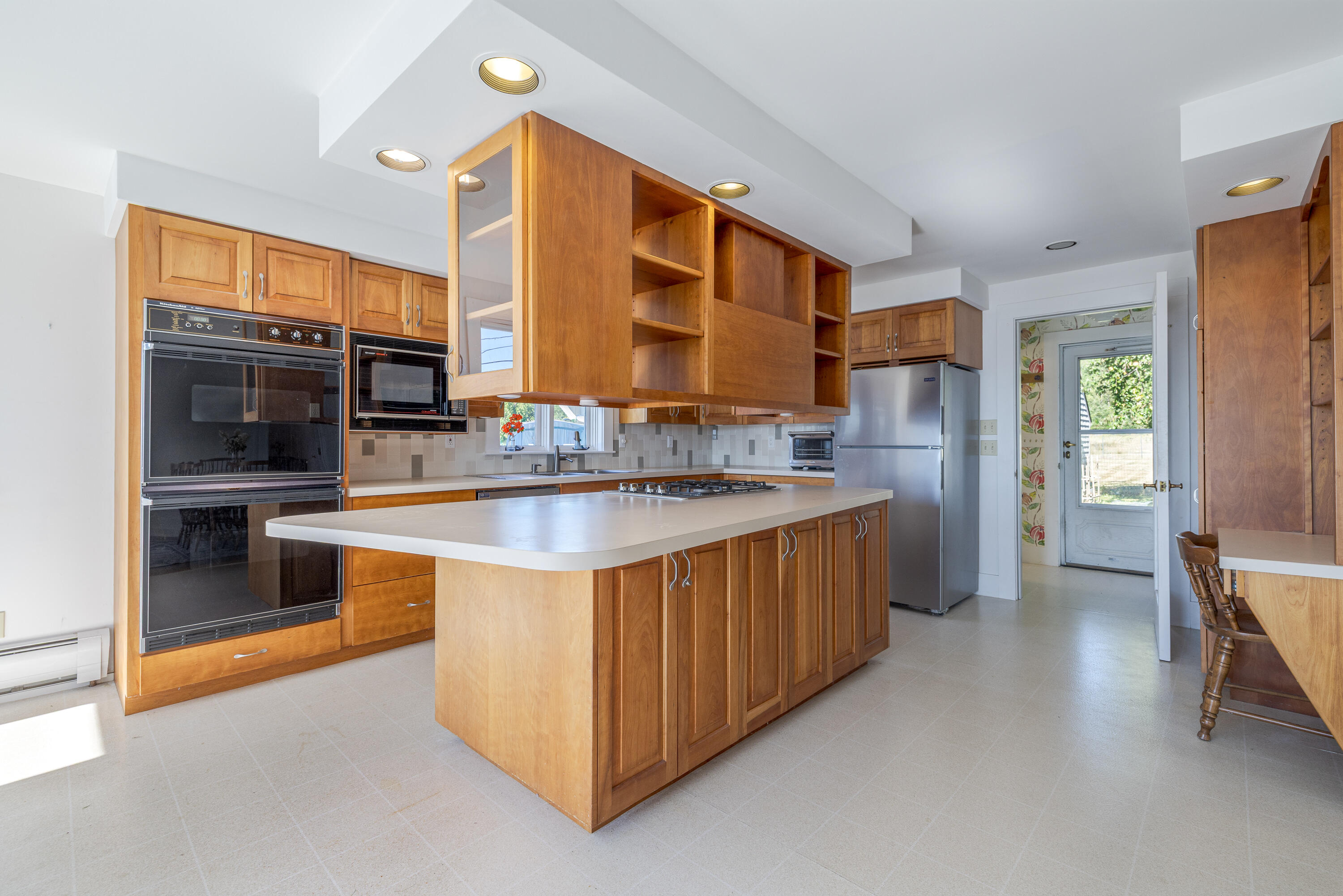 main property photo 8