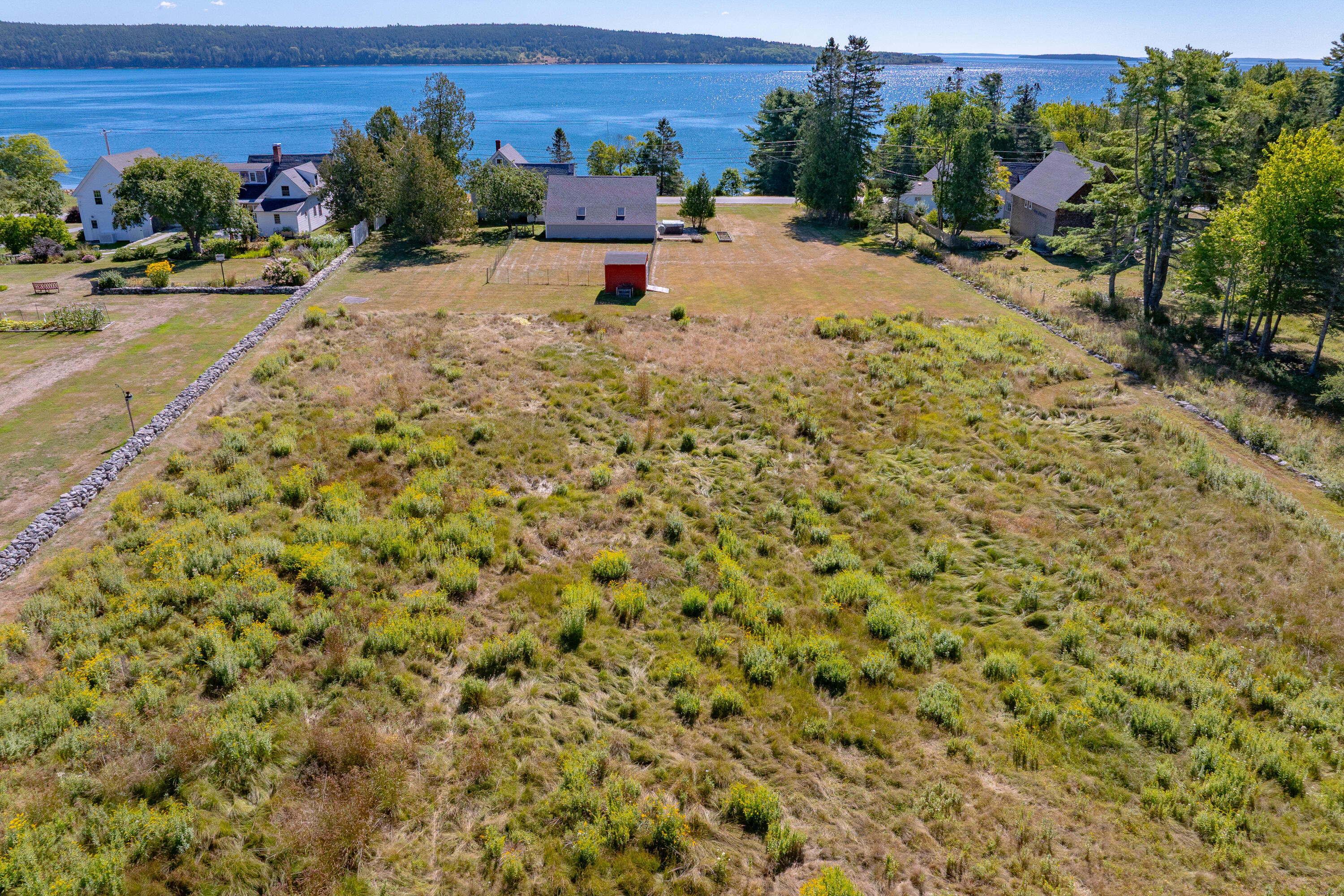 main property photo 90