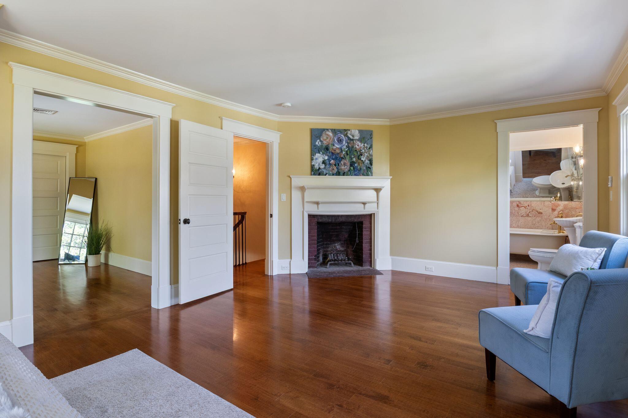 main property photo 37