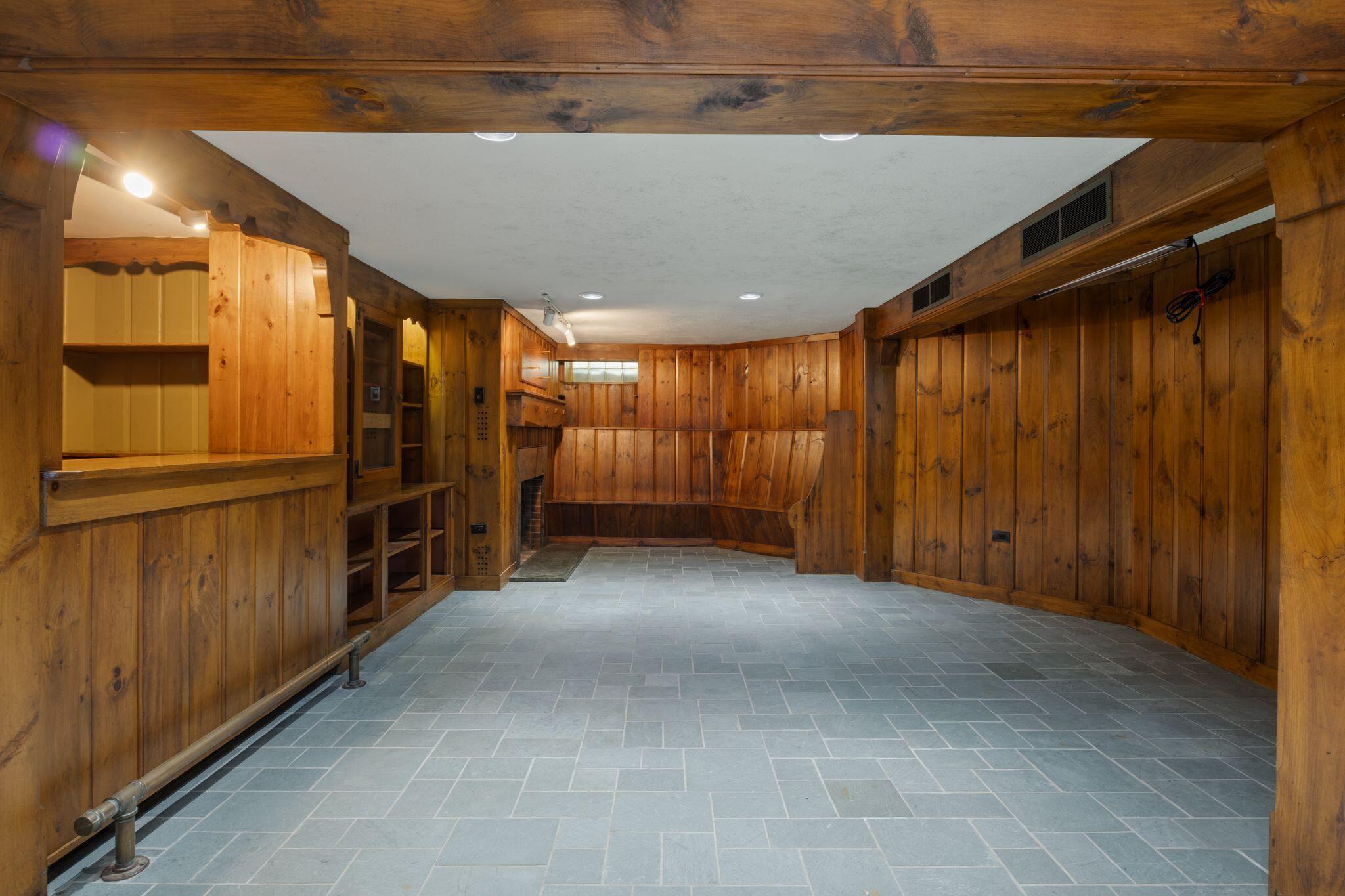 main property photo 59