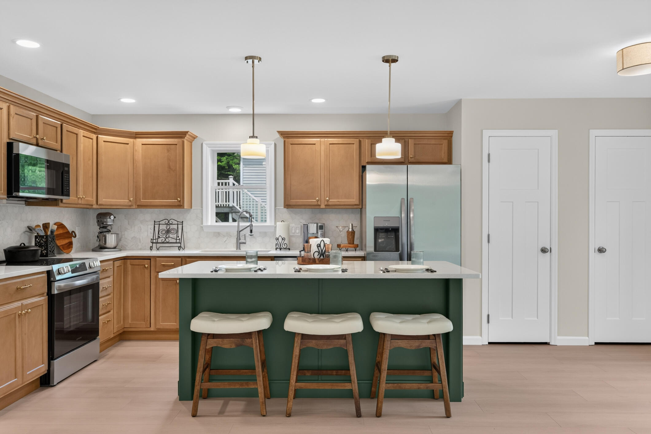 main property photo 8