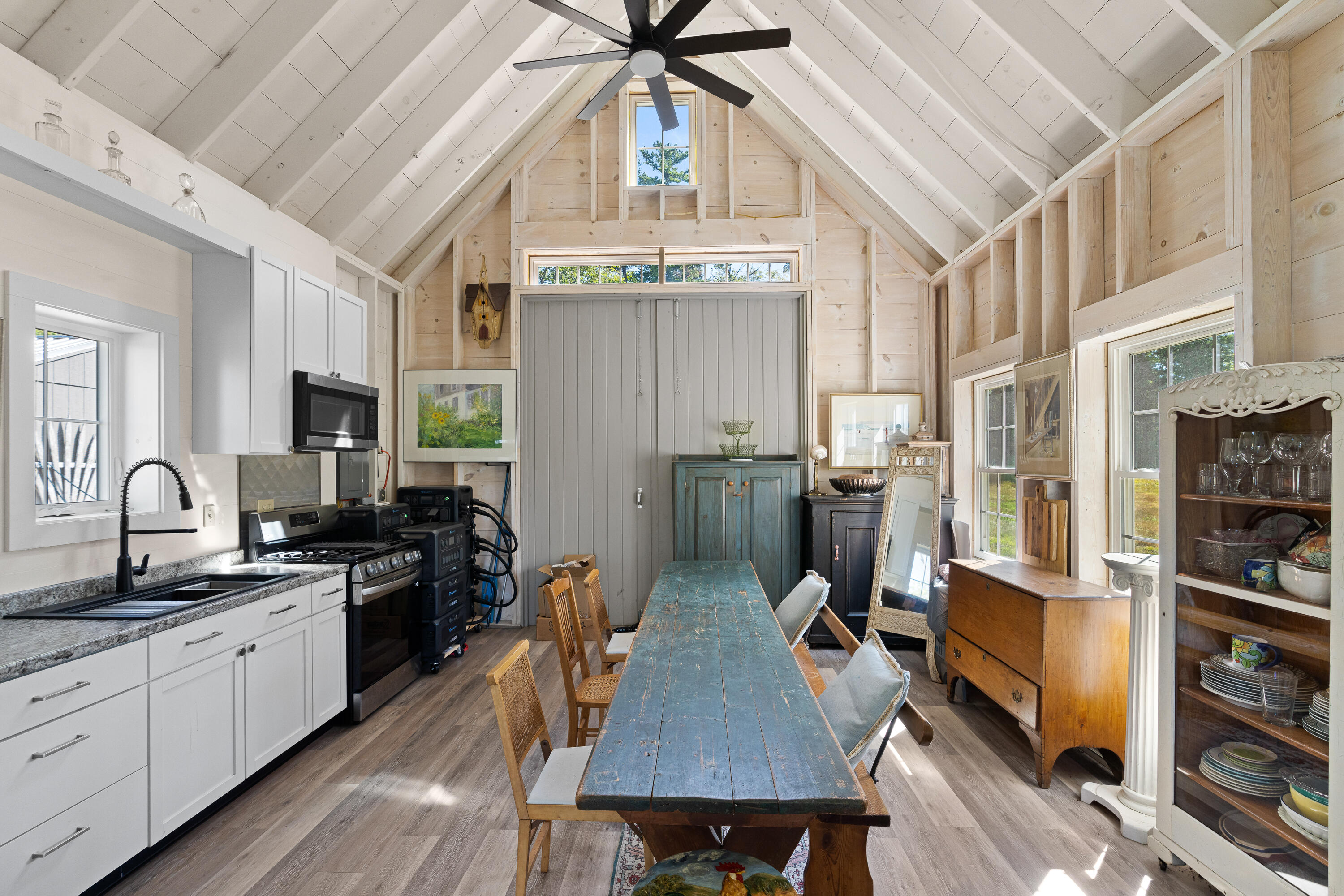 main property photo 43