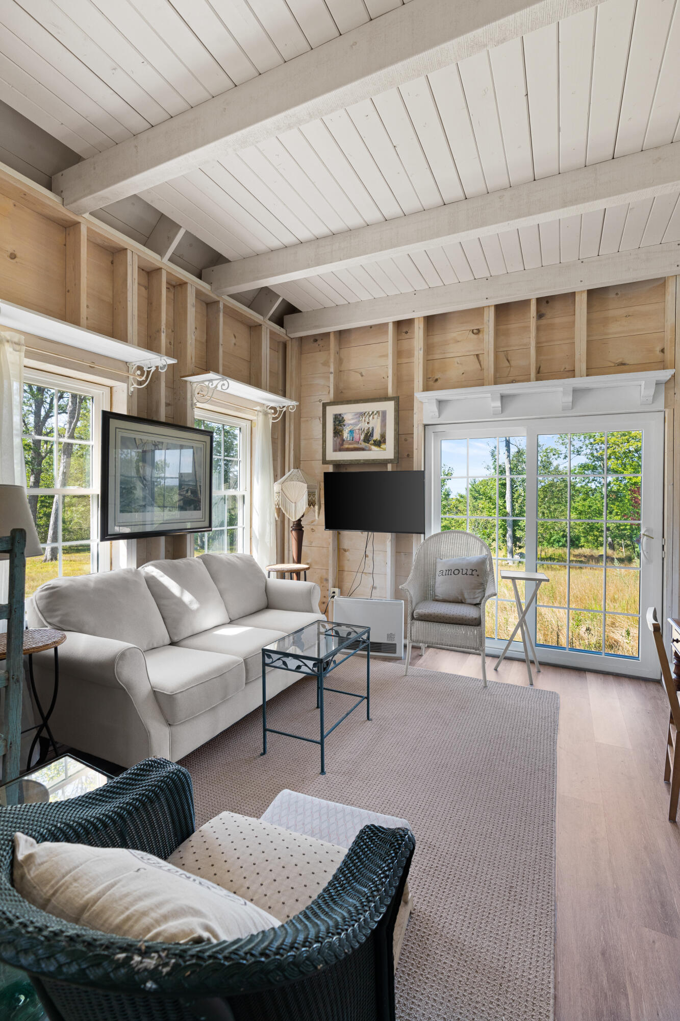 main property photo 68