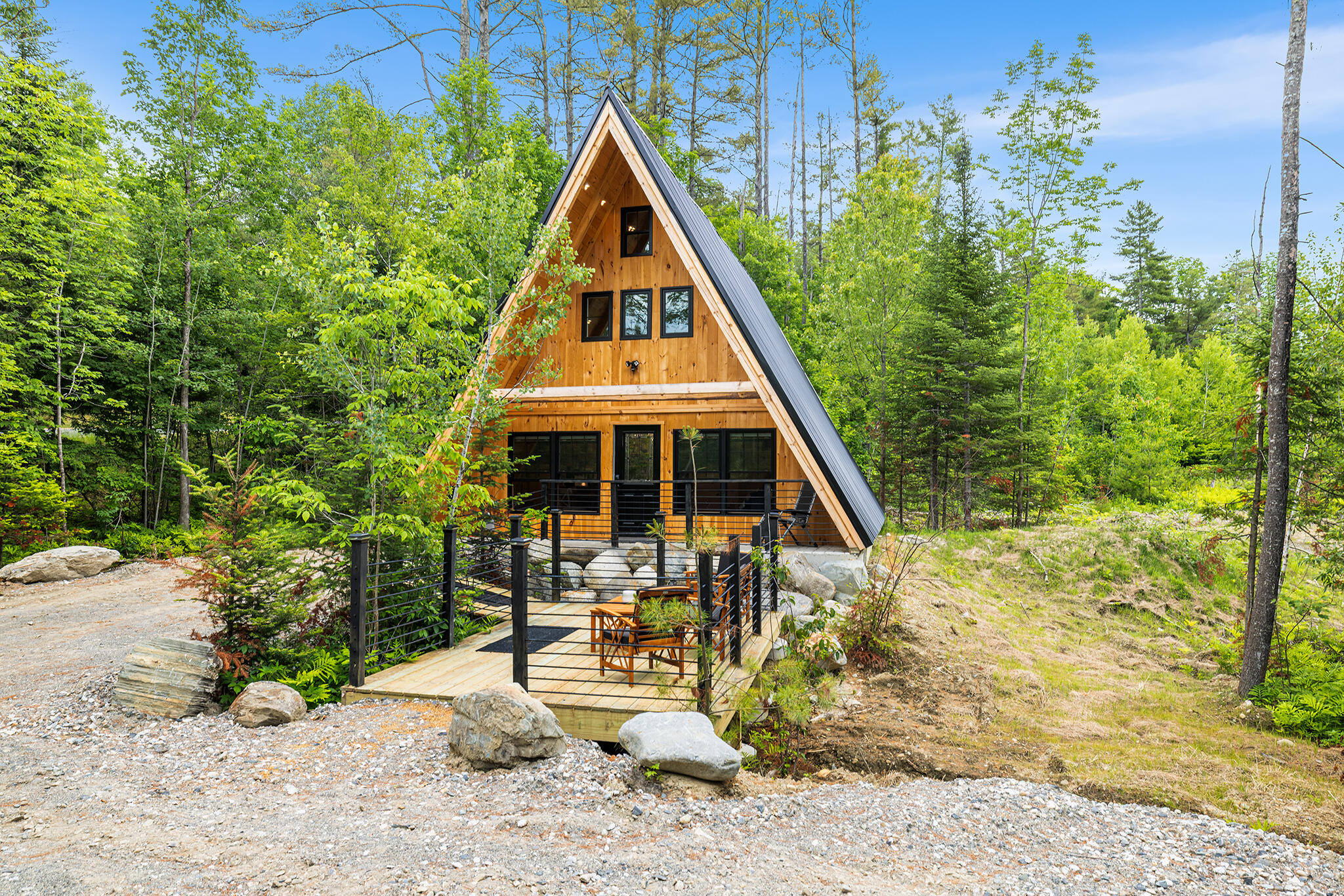 main property photo 31