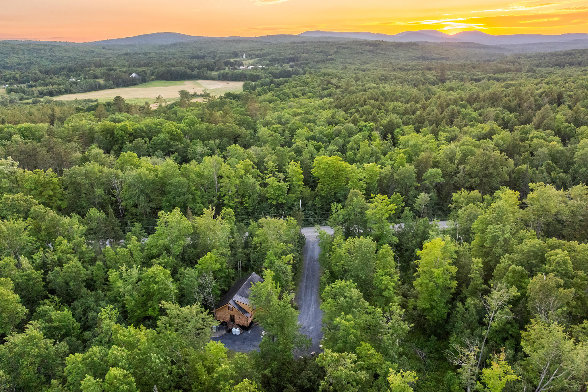 main property photo 8