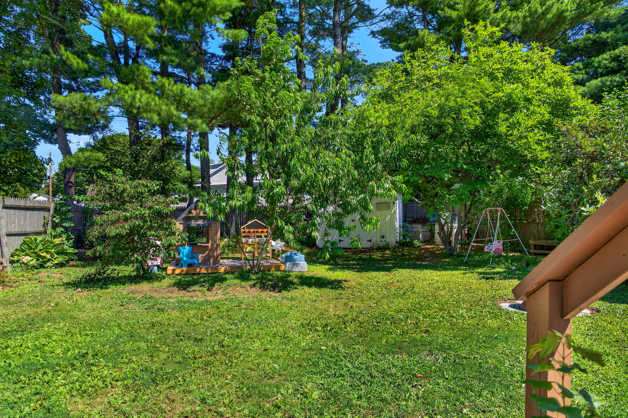 main property photo 22