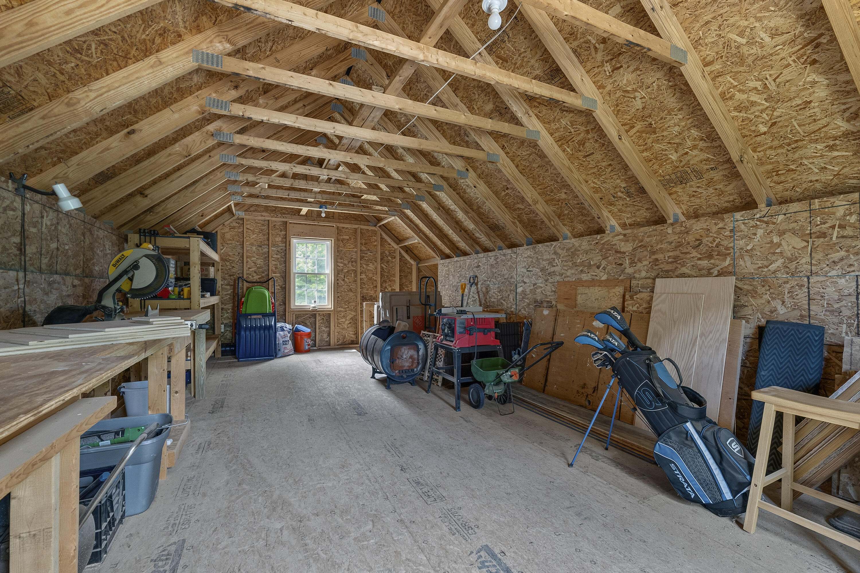 main property photo 76