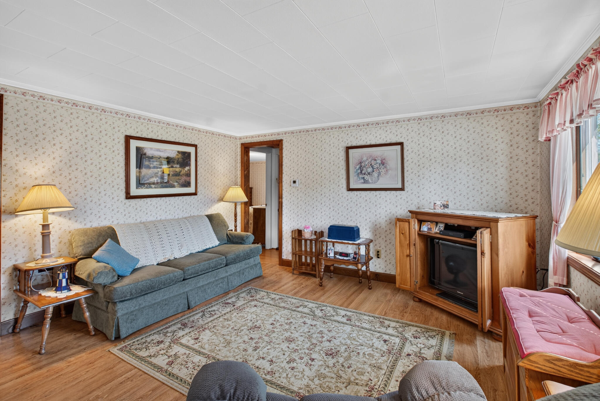 main property photo 25