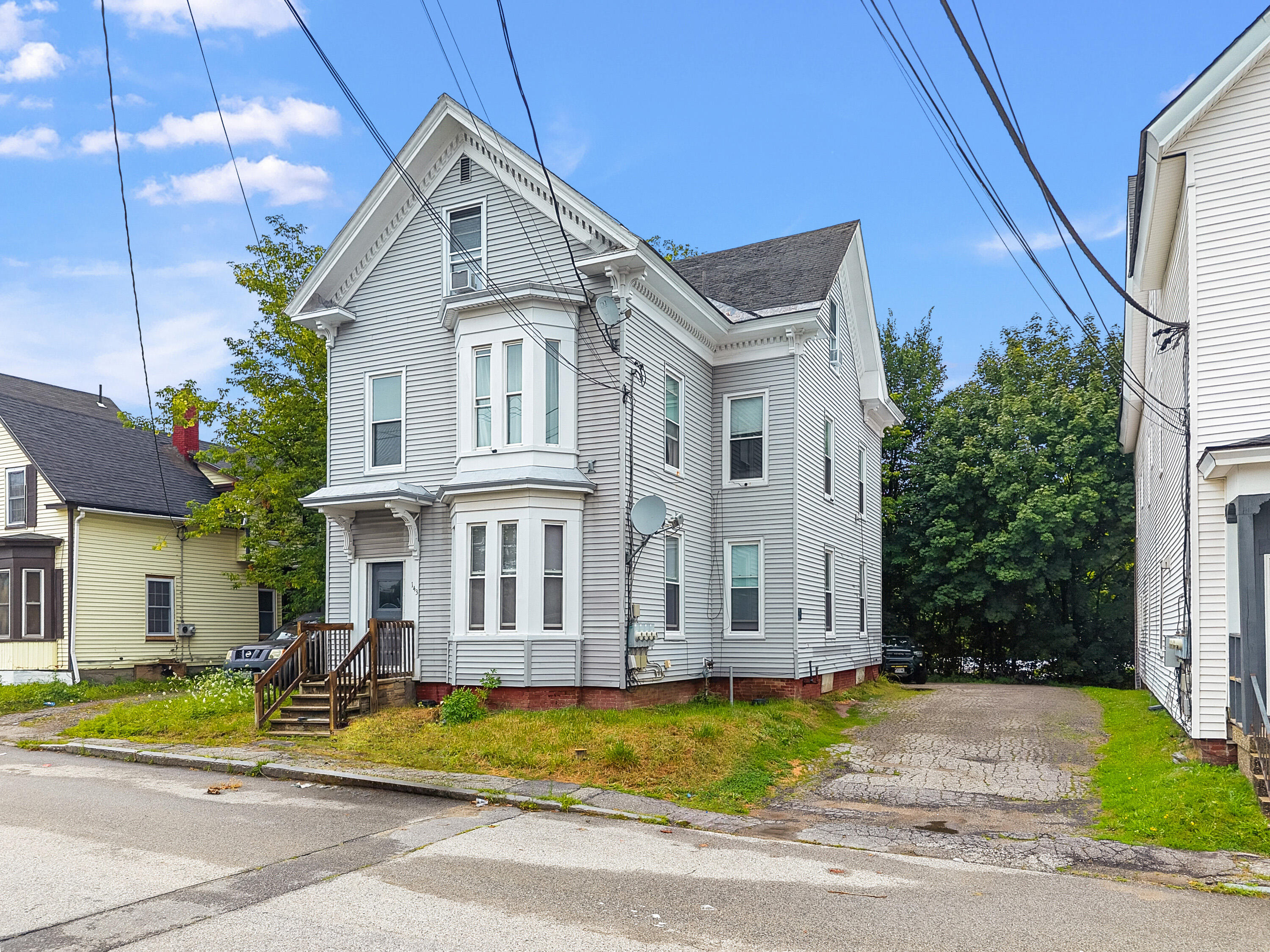 main property photo 37