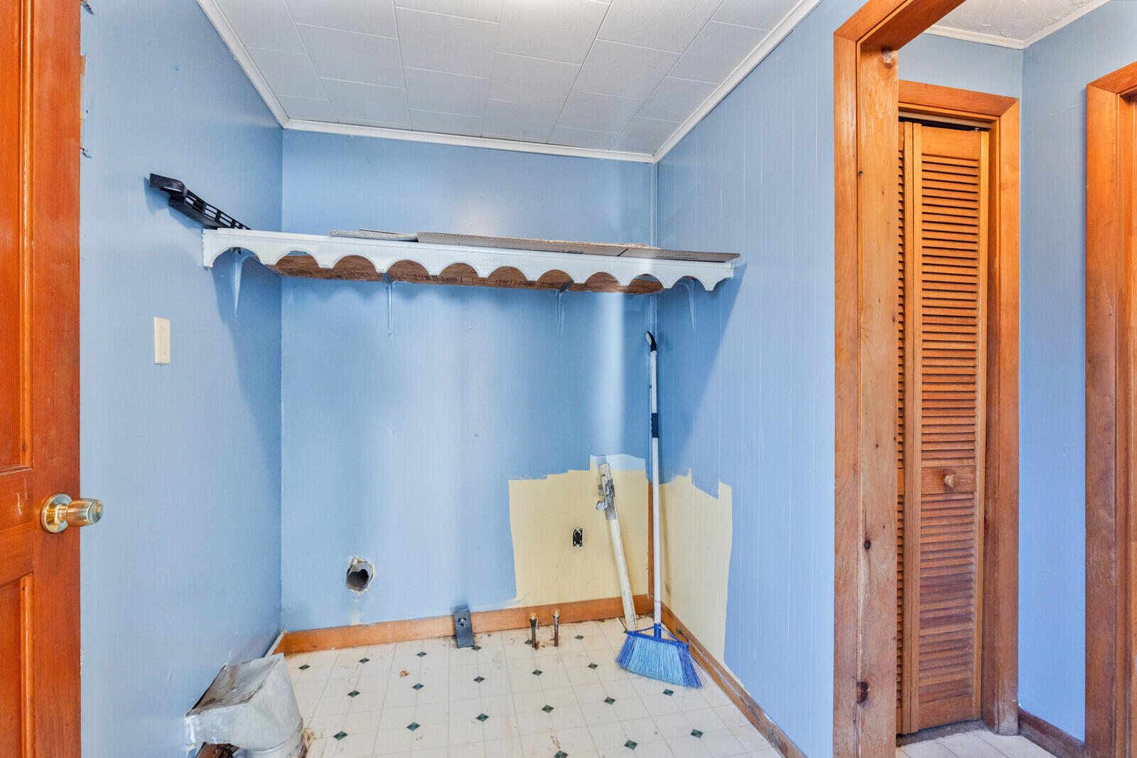main property photo 16