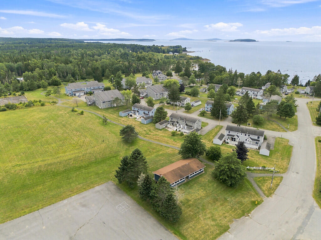 main property photo 51